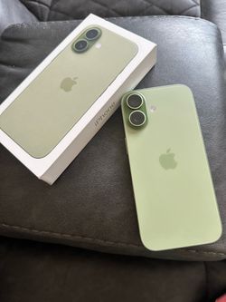 iPhone 17