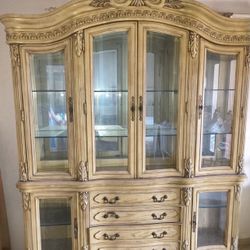 Beautiful Elegant King Bedroom Set And Curio Cabinet 