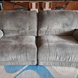 Double Electric Recliner Couch