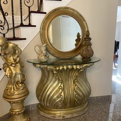 Very beautiful gorgeous Console with the mirror