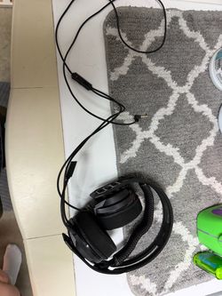 Black Wired Gaming Headset