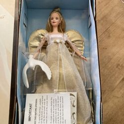 1999 Angelic Inspiration Barbie Blonde 