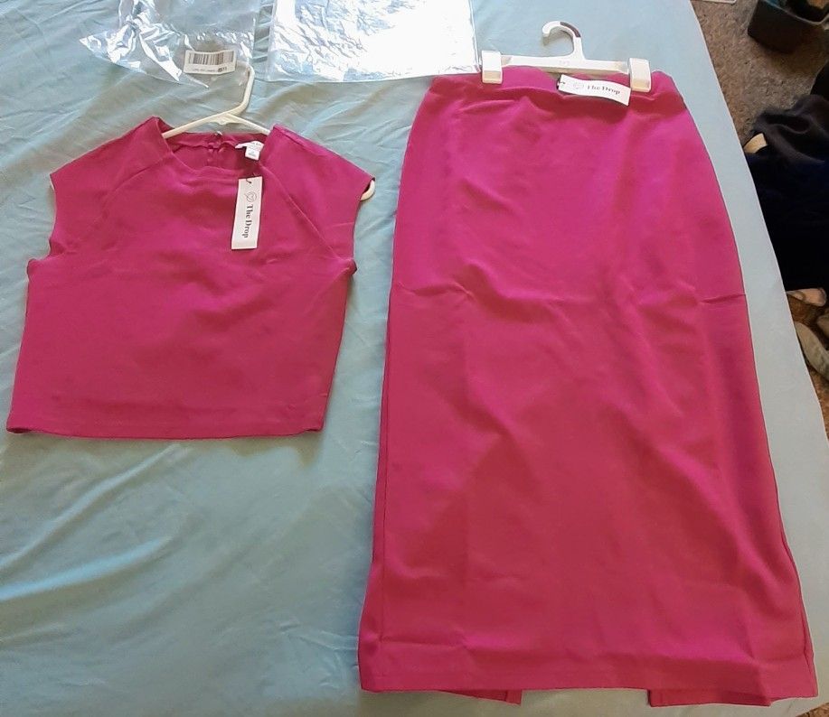 New Amazon Slevless Blouse&Skirt Set Slit In Back of Skirt Pink. Cash