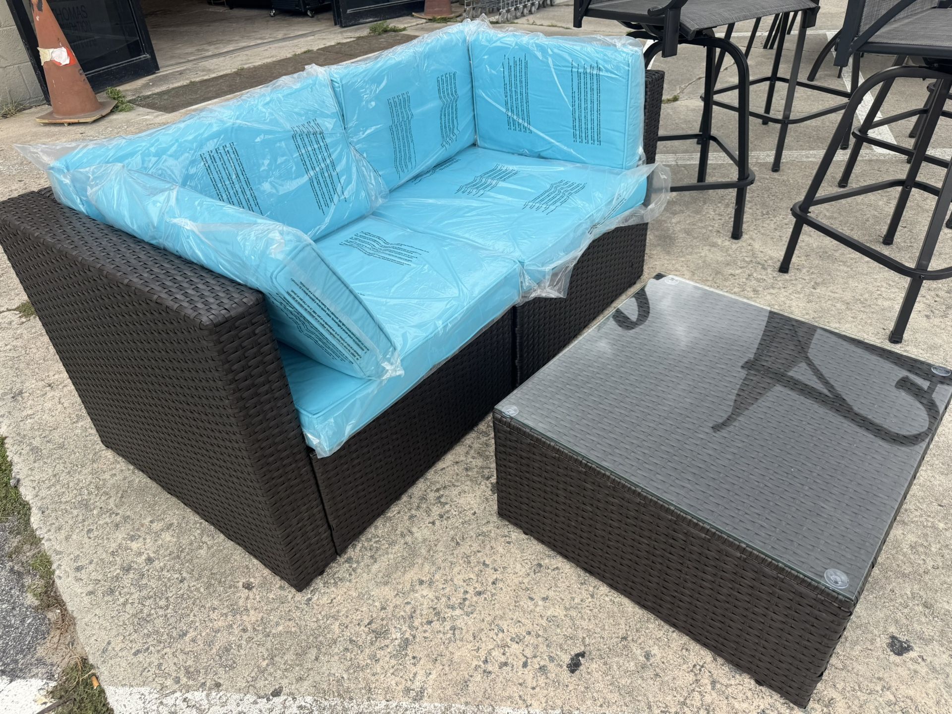 Outdoor Patio With Table New