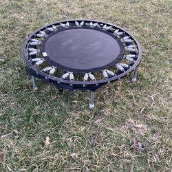 Trampoline 