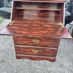 Secretary Desk Perfect Size. 3 Drawer. Great Condition. Priced To Go TODAY