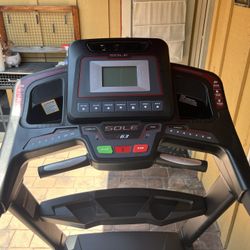 Sole F63 treadmill
