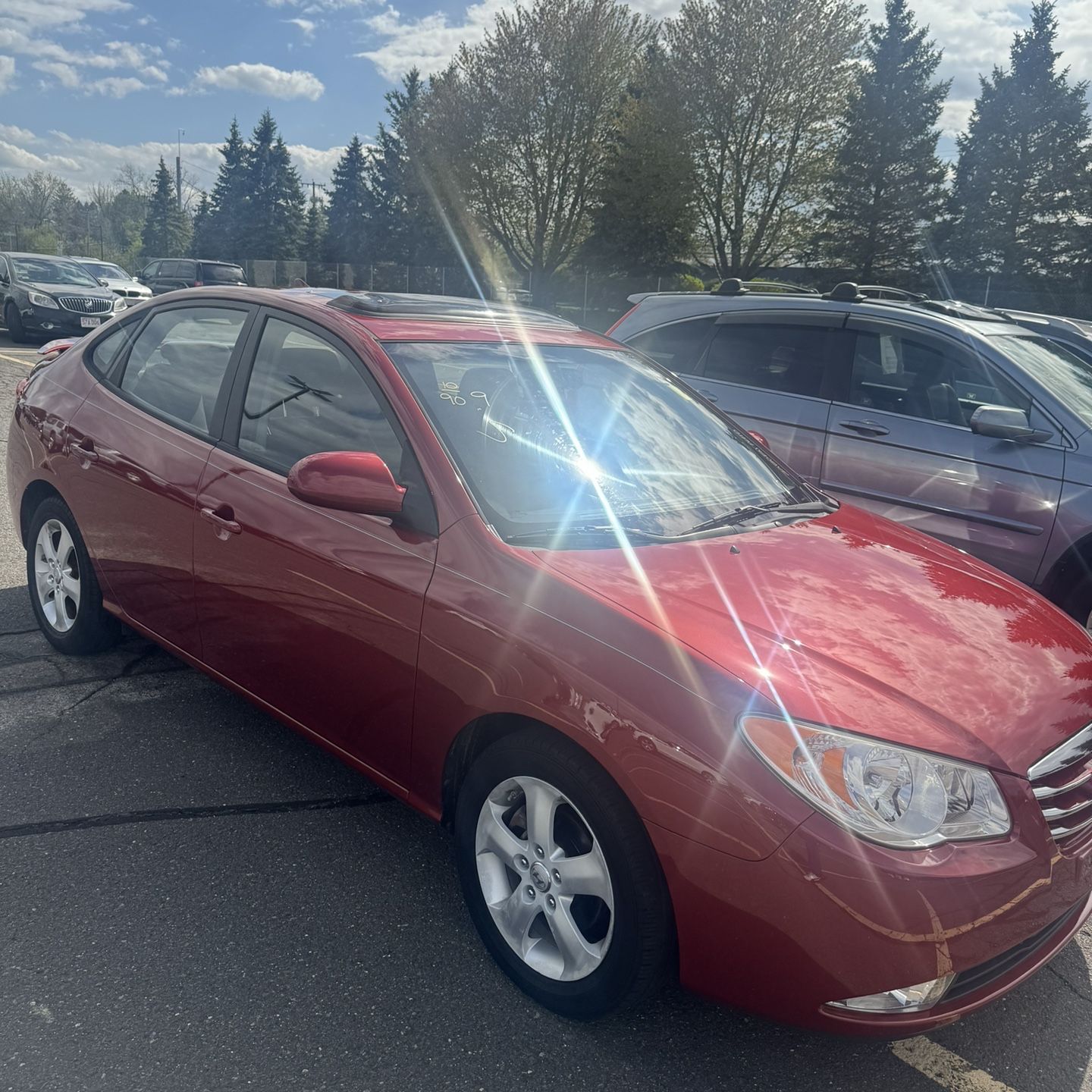 Hyundai Elantra 2010 Low Miles !!!!