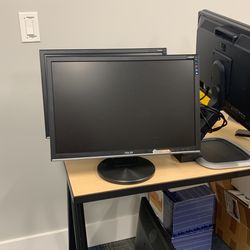 6 Monitor 21” VGA &DVI
