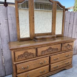 Oak Wardrobe And Mirror 