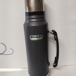 Stanley Black Matte Finish 1 L Thermos