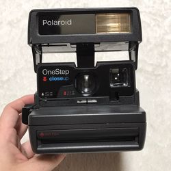 Polaroid Camera One Step