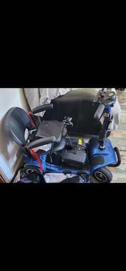 Mobility scooter 4 wheel