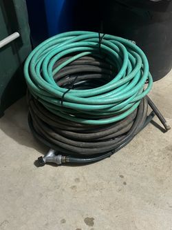 4 Garden hoses