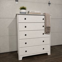 HUGE Solid Wood Dresser w/ Black Knobs, White Finish