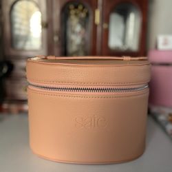 Saie Mini Vanity Case
