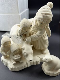 Dept 56 Snowbabies "Nice To Meet You Little One" Friendship Club Exclusive Piece Figurines
