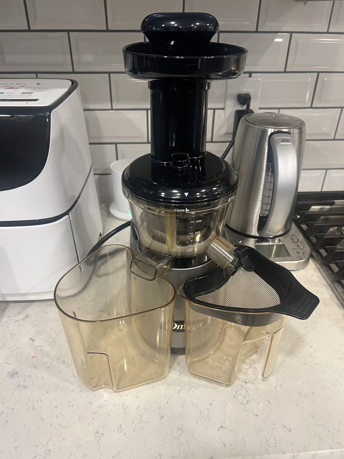 Highly Rated Omega Vert 400 Juicer