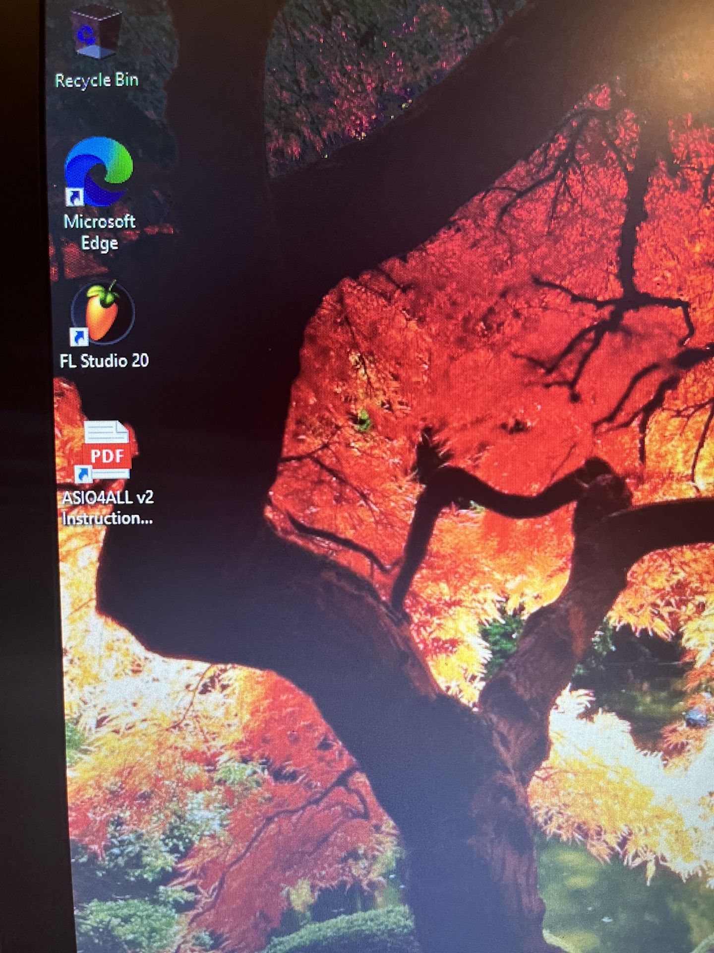 HP EliteBook LAPTOP!! w/ Office & FL studio