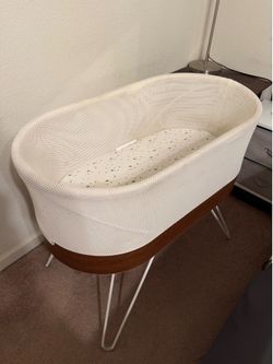 Snoo-Smart Bassinet