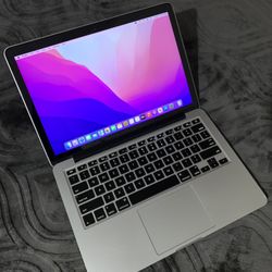 2015 13.3"inch Intel Core i5 Retina MacBook Pro, 8GB RAM, 128GB SSD. RUNS🏃‍♂️FAST AND SMOOTH. macOS Monterey Installed.