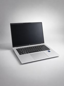 HP EliteBook 840 G9 14” Laptop – Intel Core i5 – 16GB RAM – 512GB SSD – Windows 11 Pro