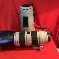 Canon 70-200mm Zoom Lens