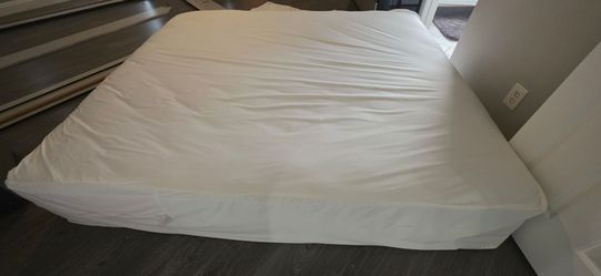 FREE cal king mattress