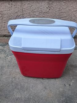 Rubbermaid Red and White Cooler