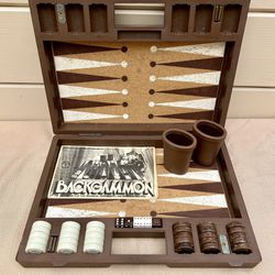 Vintage Backgammon Game Set (Pacific Game Company)