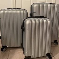 Luggage Set Brand New 3 Pcs Only 100$