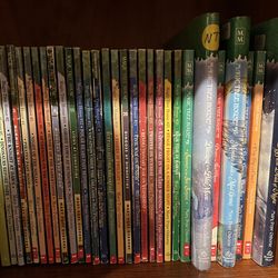 30 Magic Treehouse books
