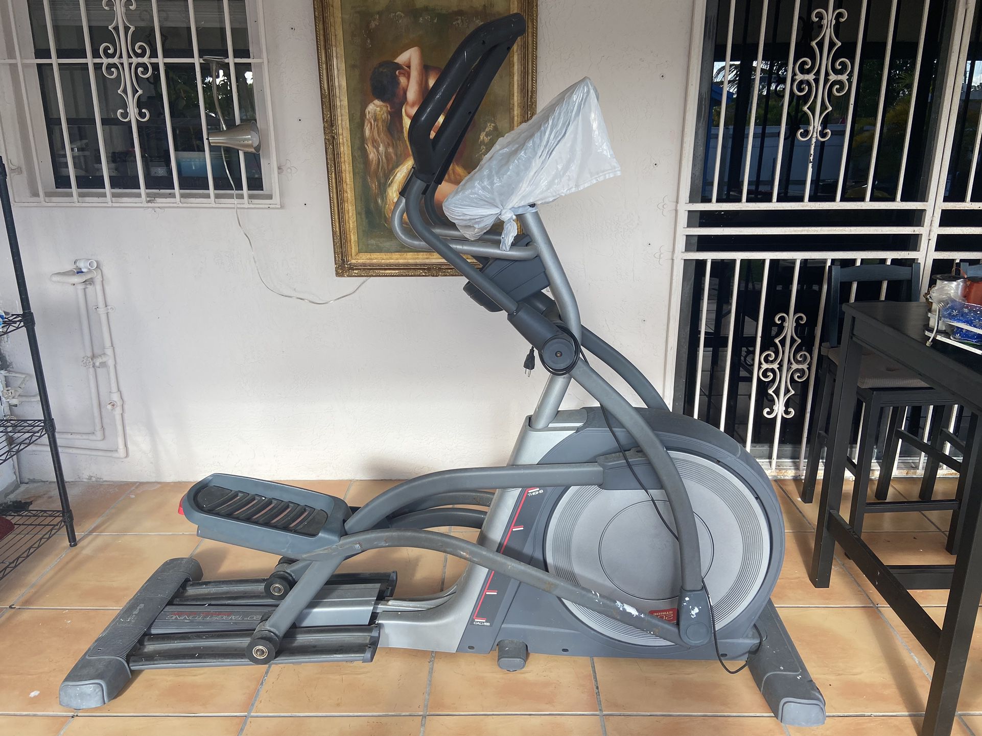 elliptical toning machine exercise 