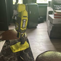 RYOBI Multitool
