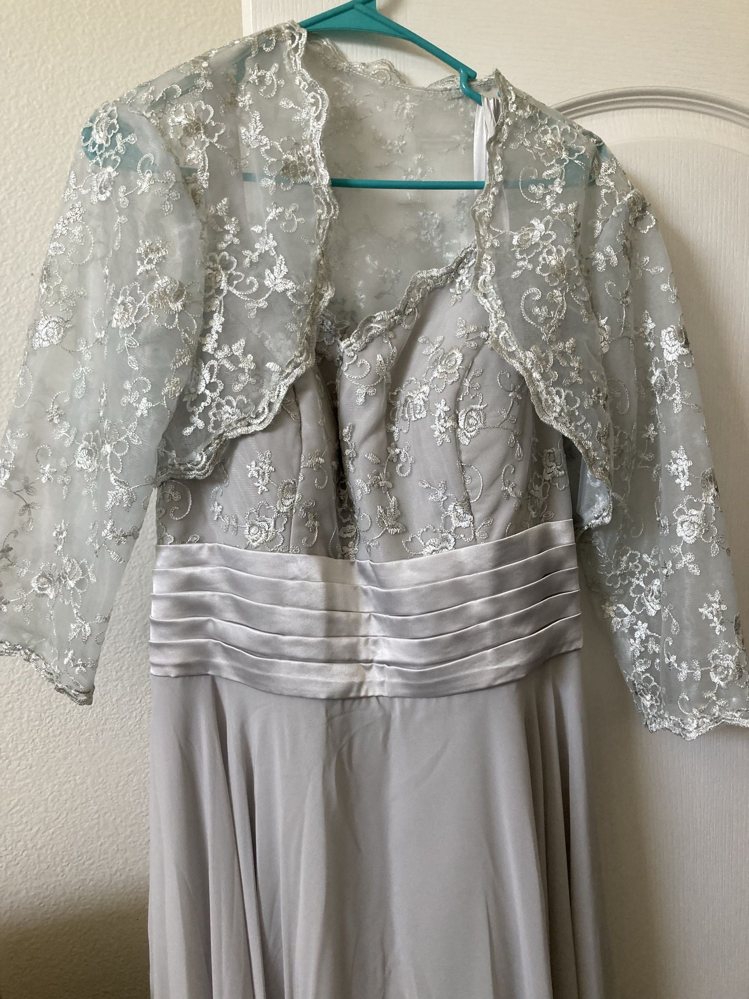 Mother of the Bride/Groom Dress
