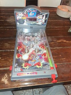 Mickey in Space Tabletop Pinball Machine