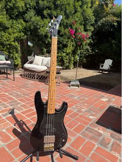 Epiphone Accu-Bass with Mudbucker Brudge Mod