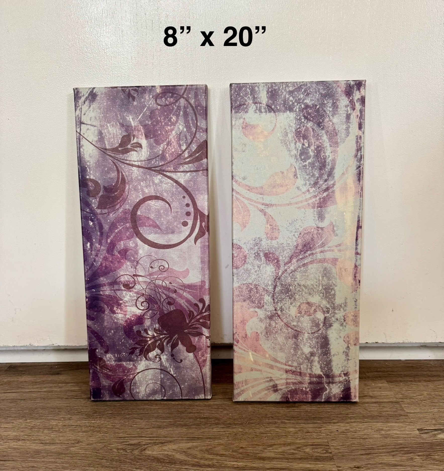 A pair of beautiful wall art