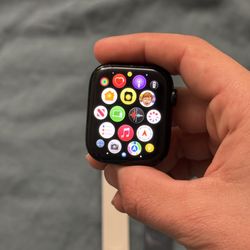 Apple Watch Series 9 Aluminum 45mm GPS
