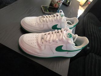 Men's Nike shoes