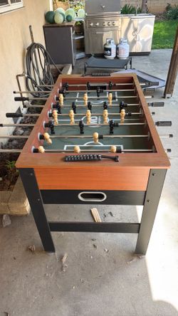 Fooseball table