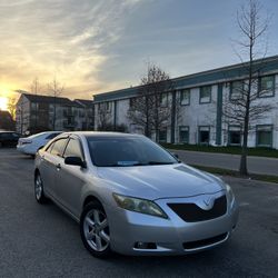 Toyota Camry Hybrid , 2008 