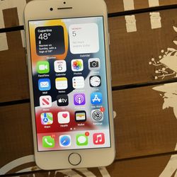 iPhone  7 256g Factory Unlock Like New