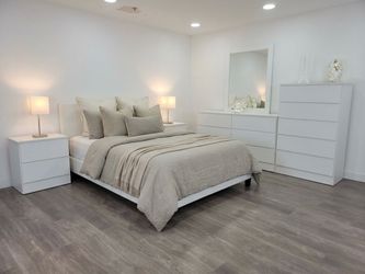 Queen Bedroom Set / Brand New 🆕 - Fast delivery 🚚