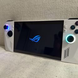 Asus ROG Ally Z1 Extreme With 2 TB SSD Upgrade