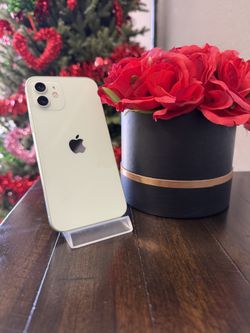 New Years Sale! iPhone 12 Unlocked 64GB - Green