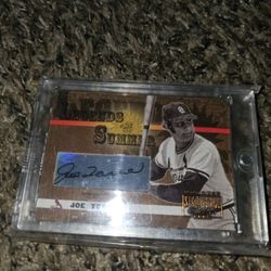 Joe Torre Autograph 2011 Donruss Baseball Card