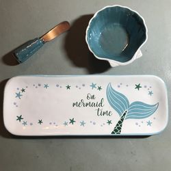 On Mermaid Time Serving Tray With Dish And Knife