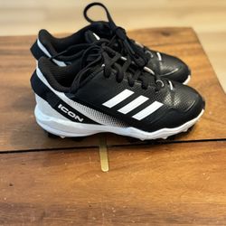 Youth Cleats