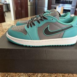 New AIR JORDAN 1 LOW OG